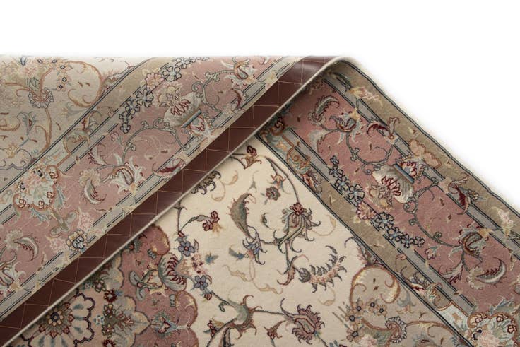 Detail image of 4' 11 x 6' 8 Tabriz Rug