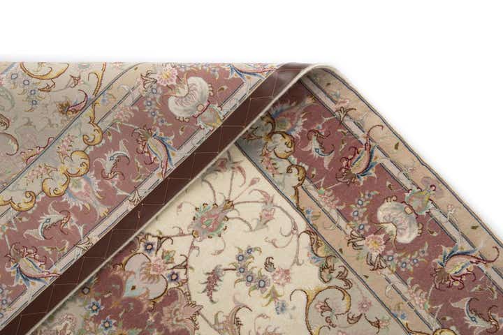 4' 11 x 6' 7 Tabriz Rug