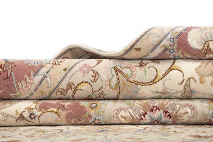 4' 11 x 6' 7 Tabriz Rug