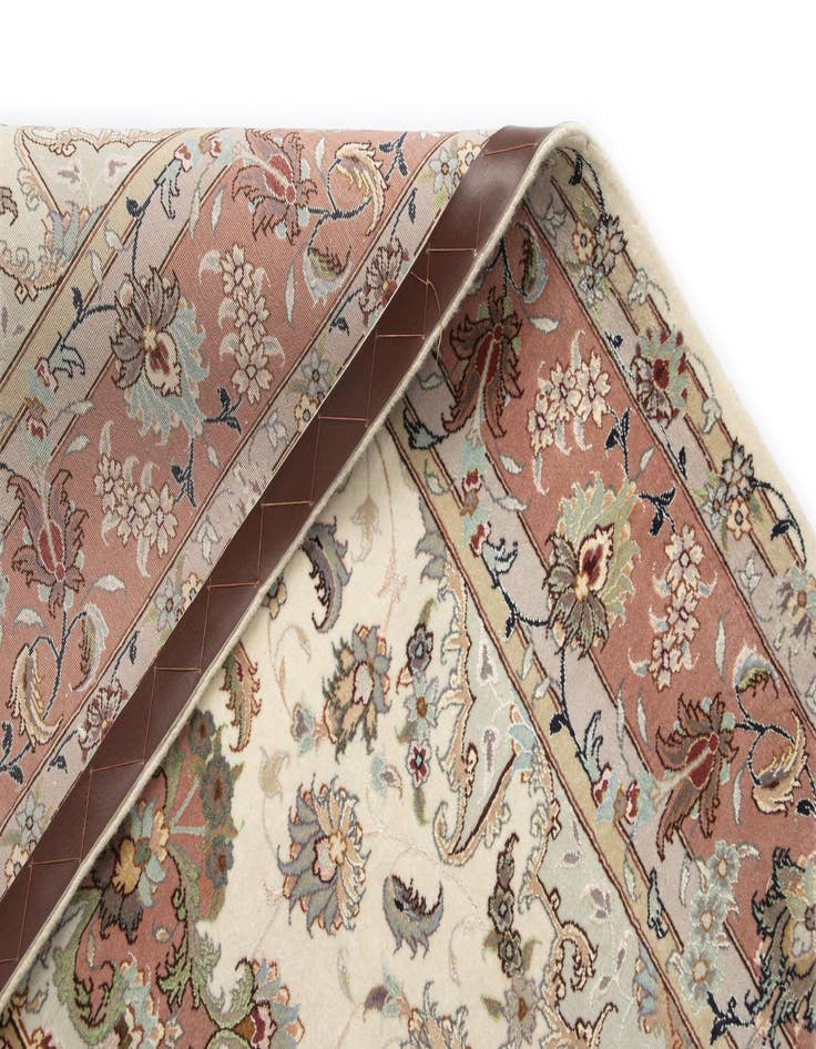 Detail image of 5' 1 x 6' 9 Tabriz Rug