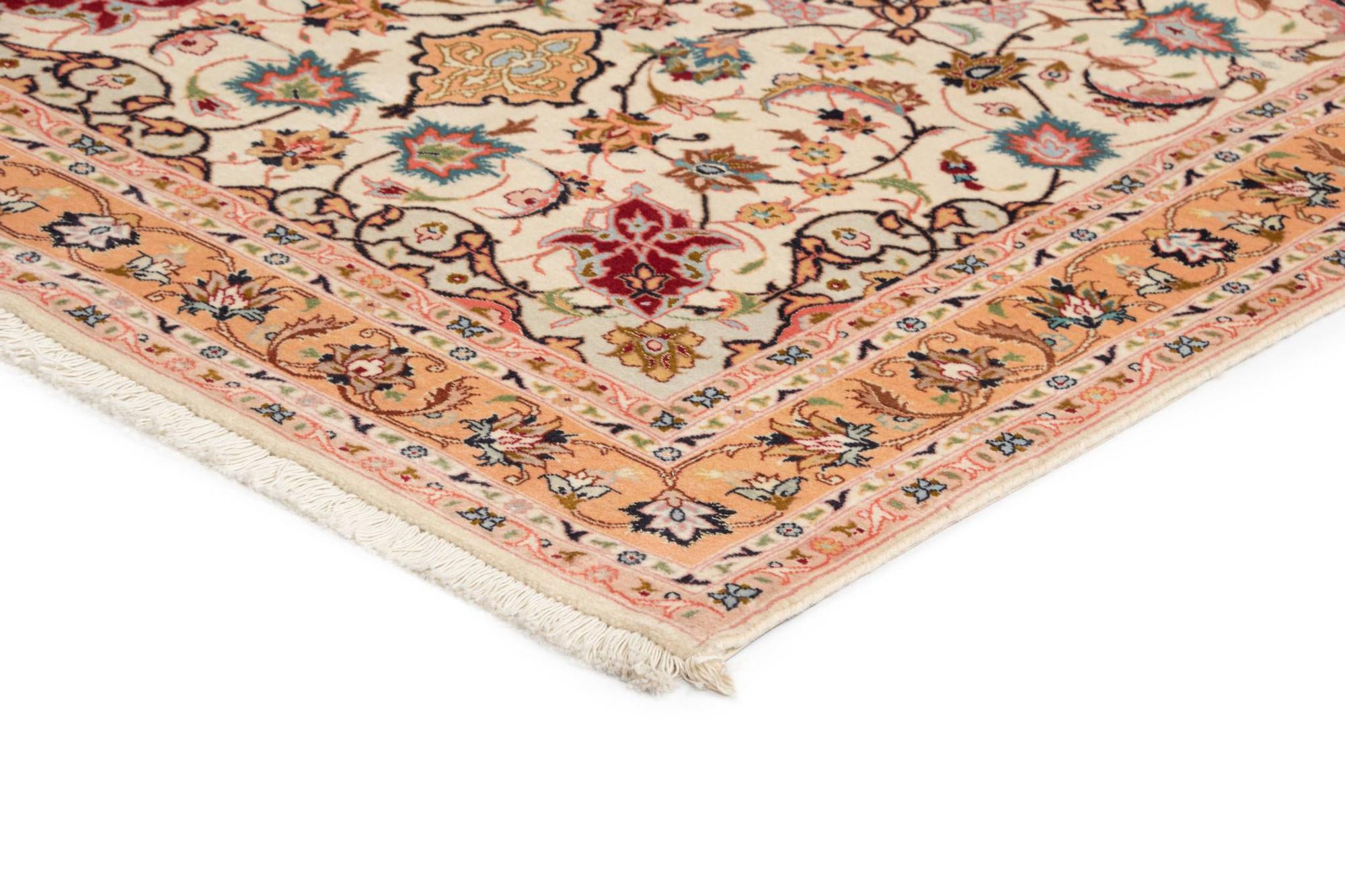 3' 5 x 5' Tabriz Rug