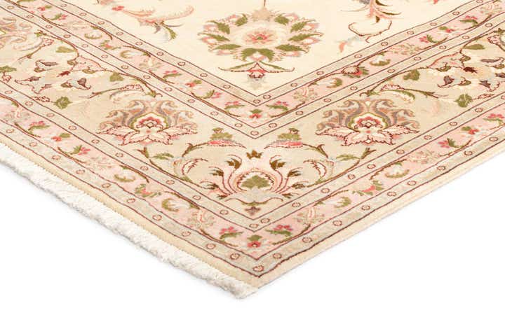 6' 5 x 8' 5 Tabriz Rug