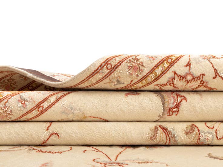 Detail image of 6' 7 x 8' 4 Tabriz Rug