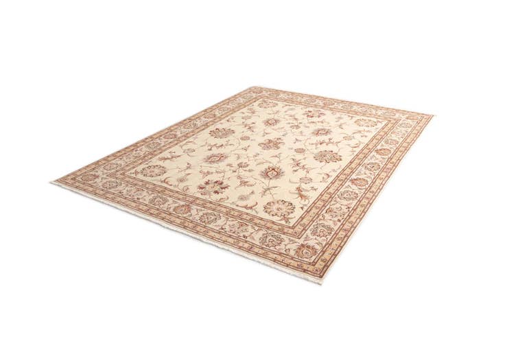 Detail image of 6' 8 x 8' 6 Tabriz Rug