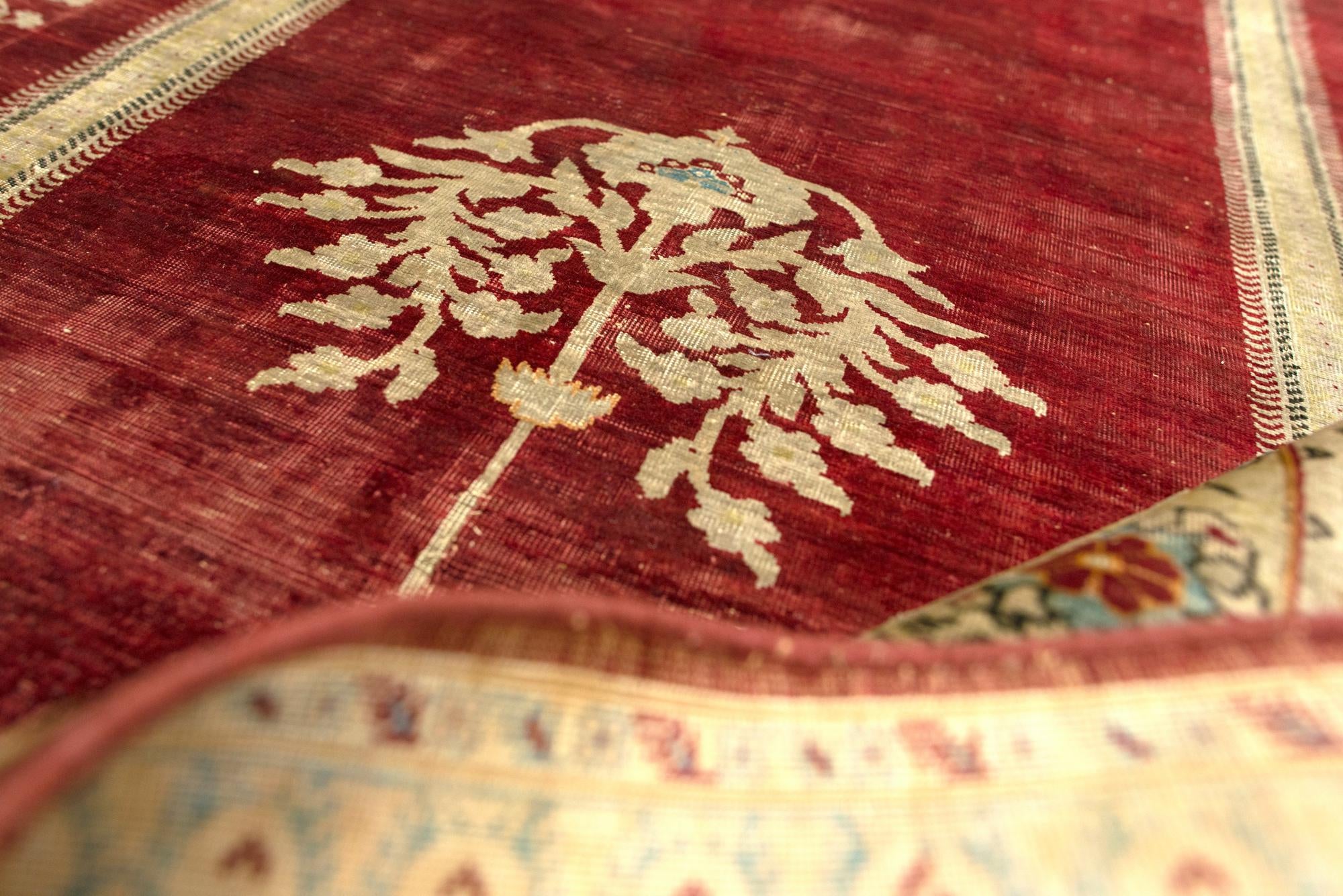 3' 11 x 5' 6 Tabriz Rug