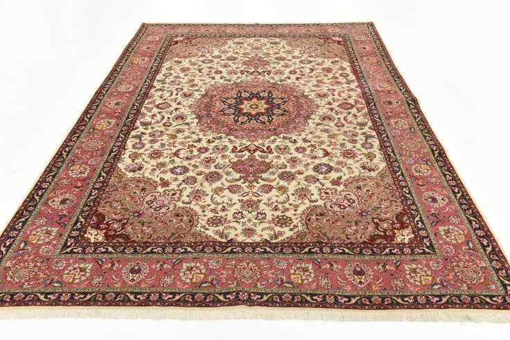 Detail image of 6' 6 x 10' Hand Knotted Tabriz Persian Rug