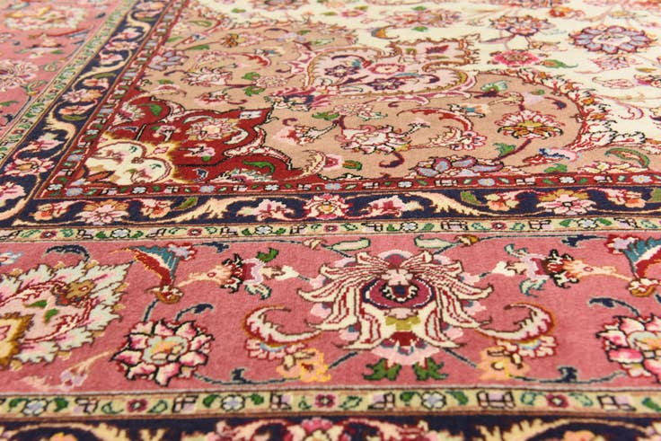 Detail image of 6' 6 x 10' Hand Knotted Tabriz Persian Rug