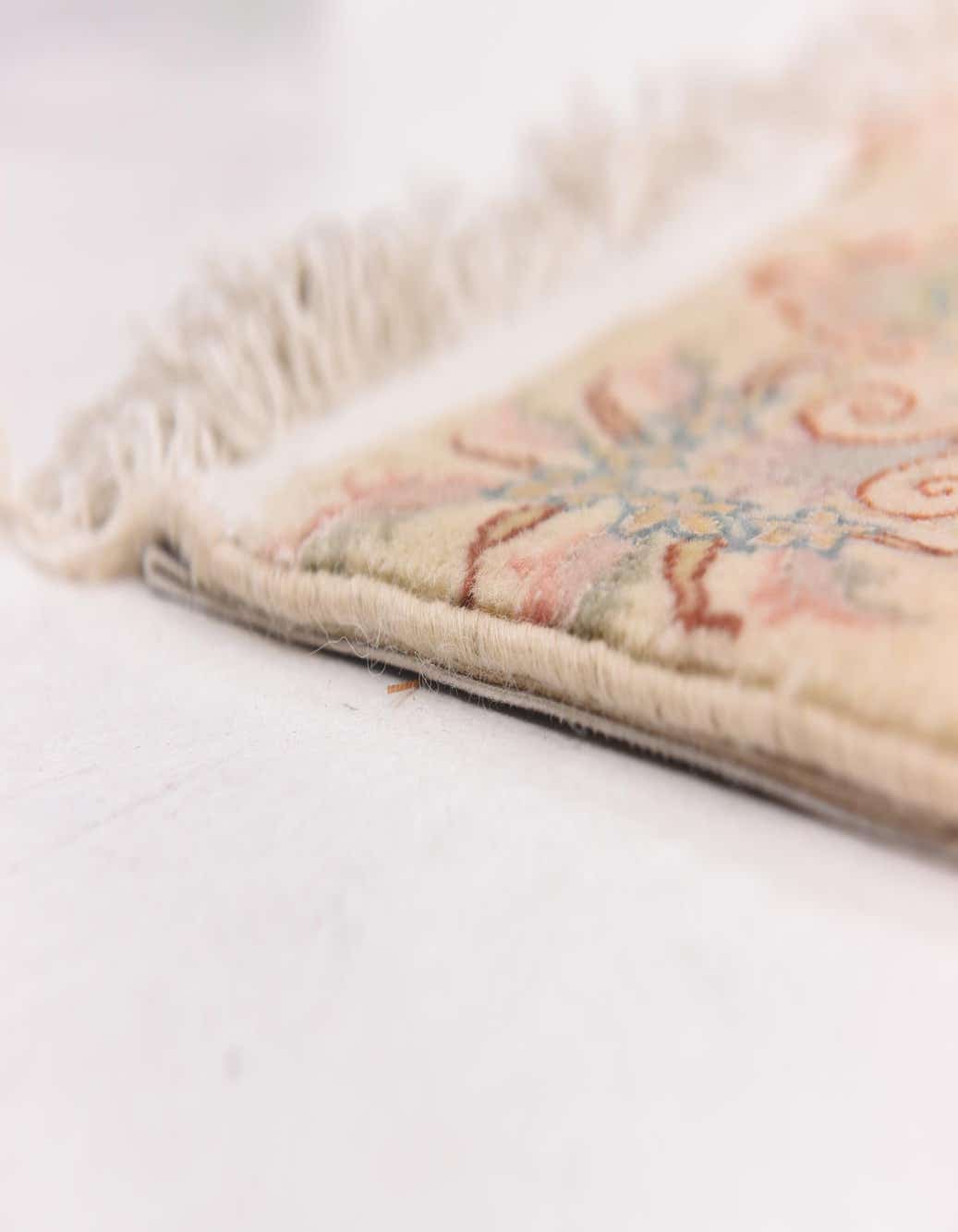Detail image of 245cm x 350cm  Hand Knotted Tabriz Persa Alfombra