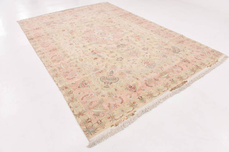 Detail image of 8' x 11' 6 Hand Knotted Tabriz Persian Rug