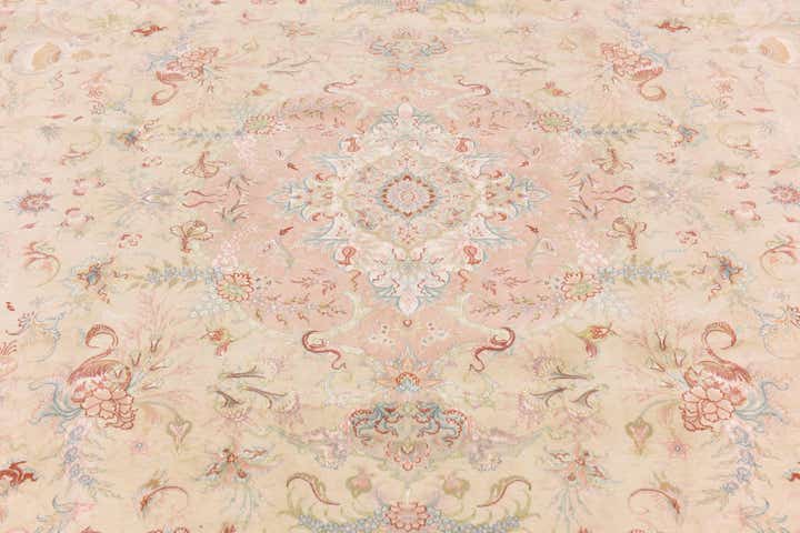 8' x 11' 6 Hand Knotted Tabriz Persian Rug