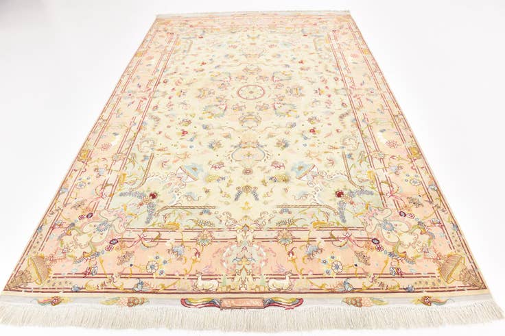 Detail image of 6' 6 x 10' Hand Knotted Tabriz Persian Rug