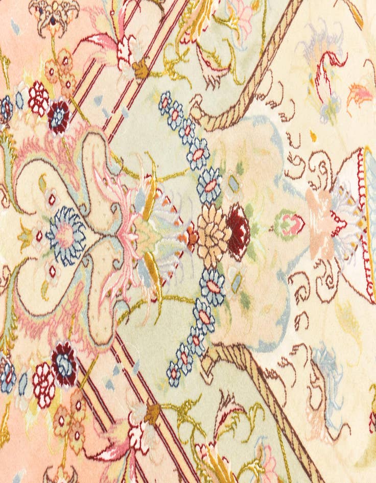 Detail image of 6' 6 x 10' Hand Knotted Tabriz Persian Rug