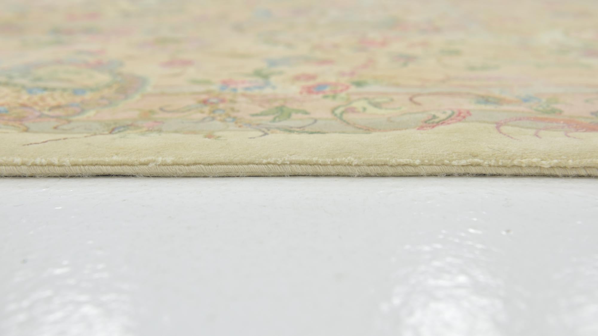 9' 10 x 13' 5 Hand Knotted Tabriz Persian Rug