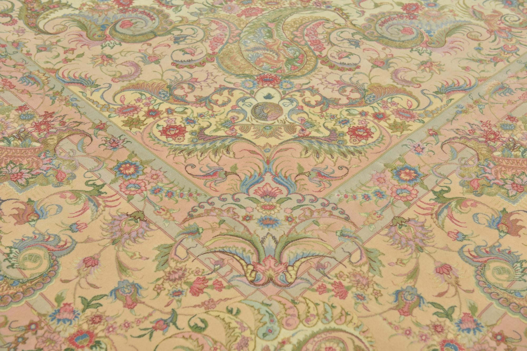 9' 10 x 13' 5 Hand Knotted Tabriz Persian Rug