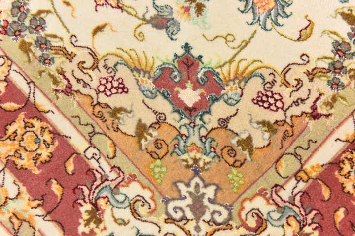 3' 3 x 5' 1 Hand Knotted Tabriz Persian Rug