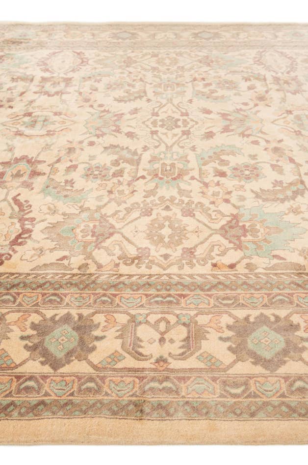 Detail image of 8' 3 x 10' 2 Hand Knotted Tabriz Oriental Wool Rug
