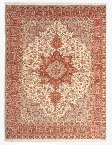 5' x 6' 7 Tabriz Rug