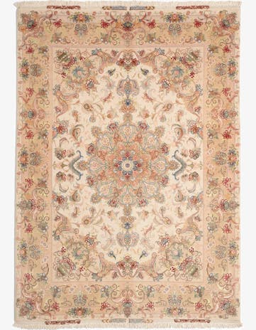 5' x 7' Tabriz Rug