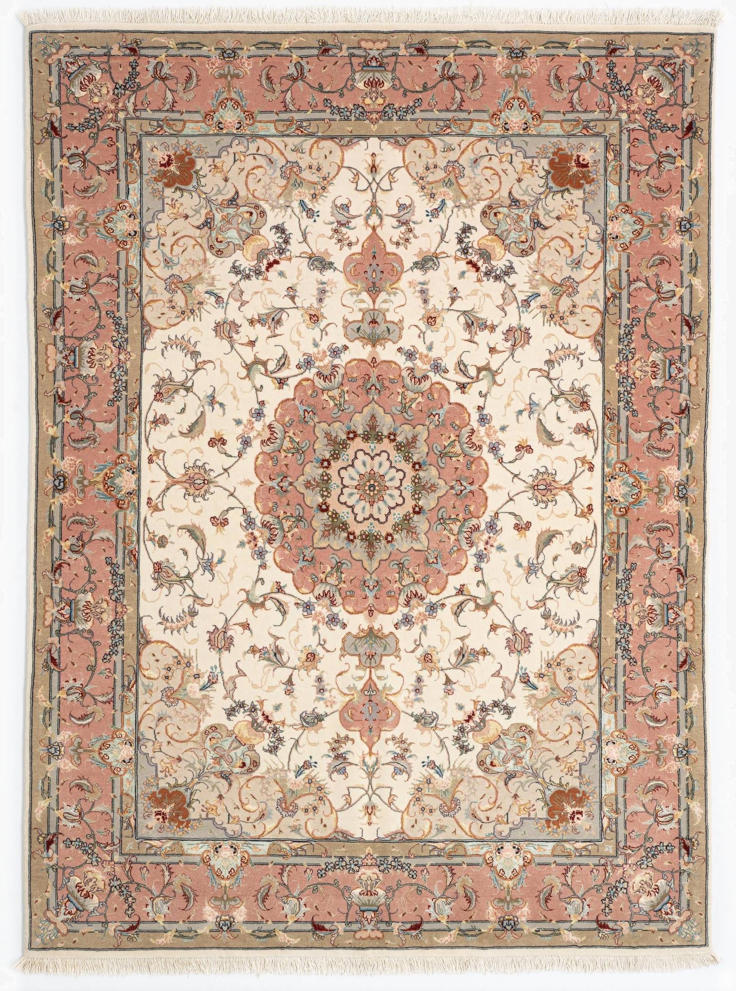 4' 11 x 6' 8 Tabriz Rug