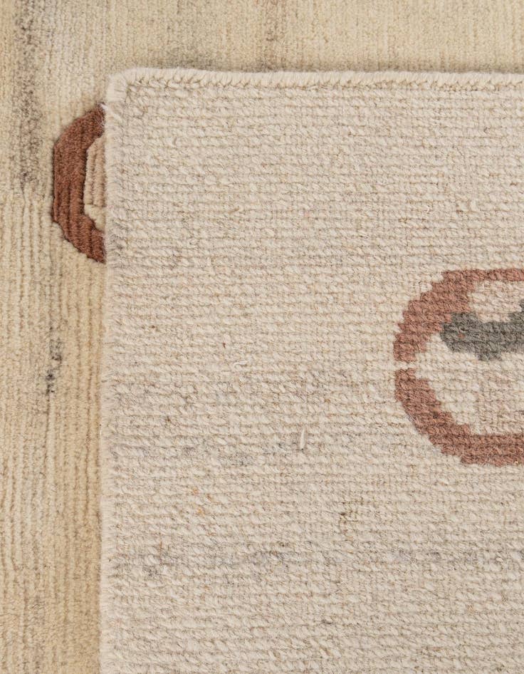 Detail image of 6' 8 x 8' 1  Hand Knotted Tibet Wool Rug