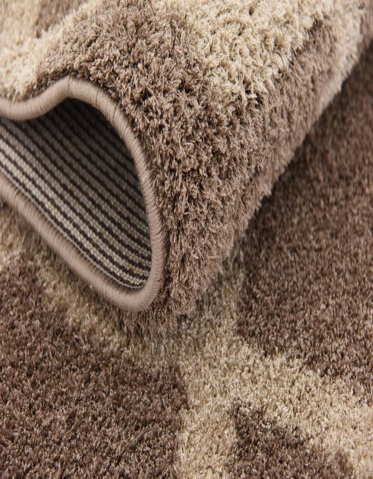 Detail image of 5' 3 x 7' 9 Trellis Rug