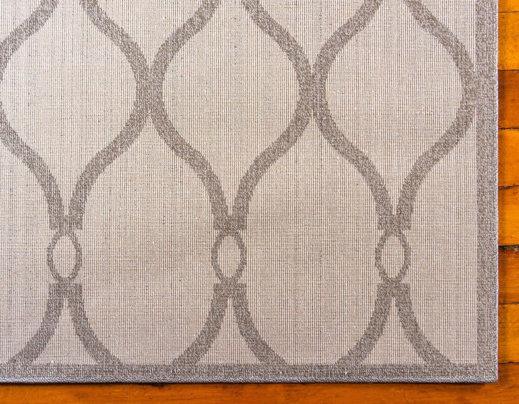 275cm x 365cm Trellis Rug
