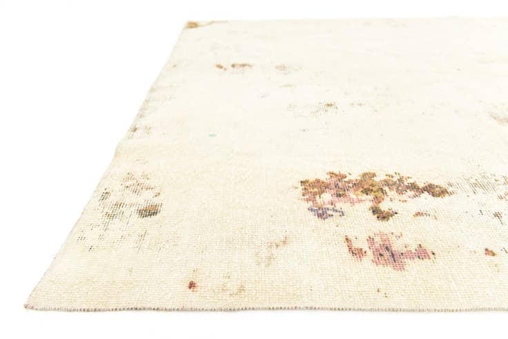 Detail image of 4' 4 x 7' 2 Hand Knotted Ultra Vintage Persian Wool Rug