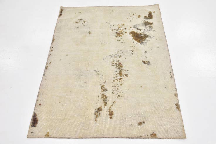 Detail image of 3' x 4' 2 Hand Knotted Ultra Vintage Persian Wool Rug