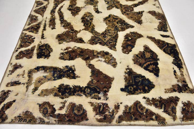 Detail image of 5' 9 x 9' Hand Knotted Ultra Vintage Persian Wool Rug