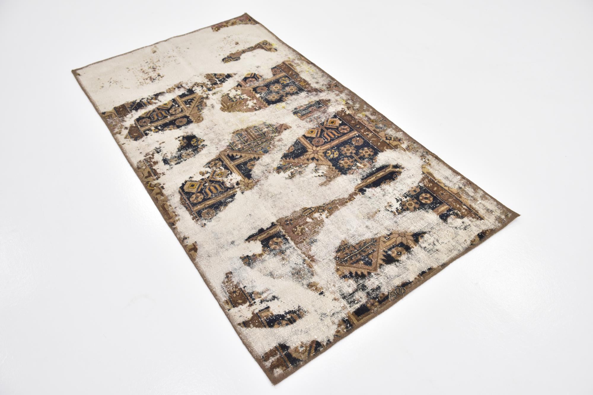 3' 3 x 6' Hand Knotted Ultra Vintage Persian Wool Rug