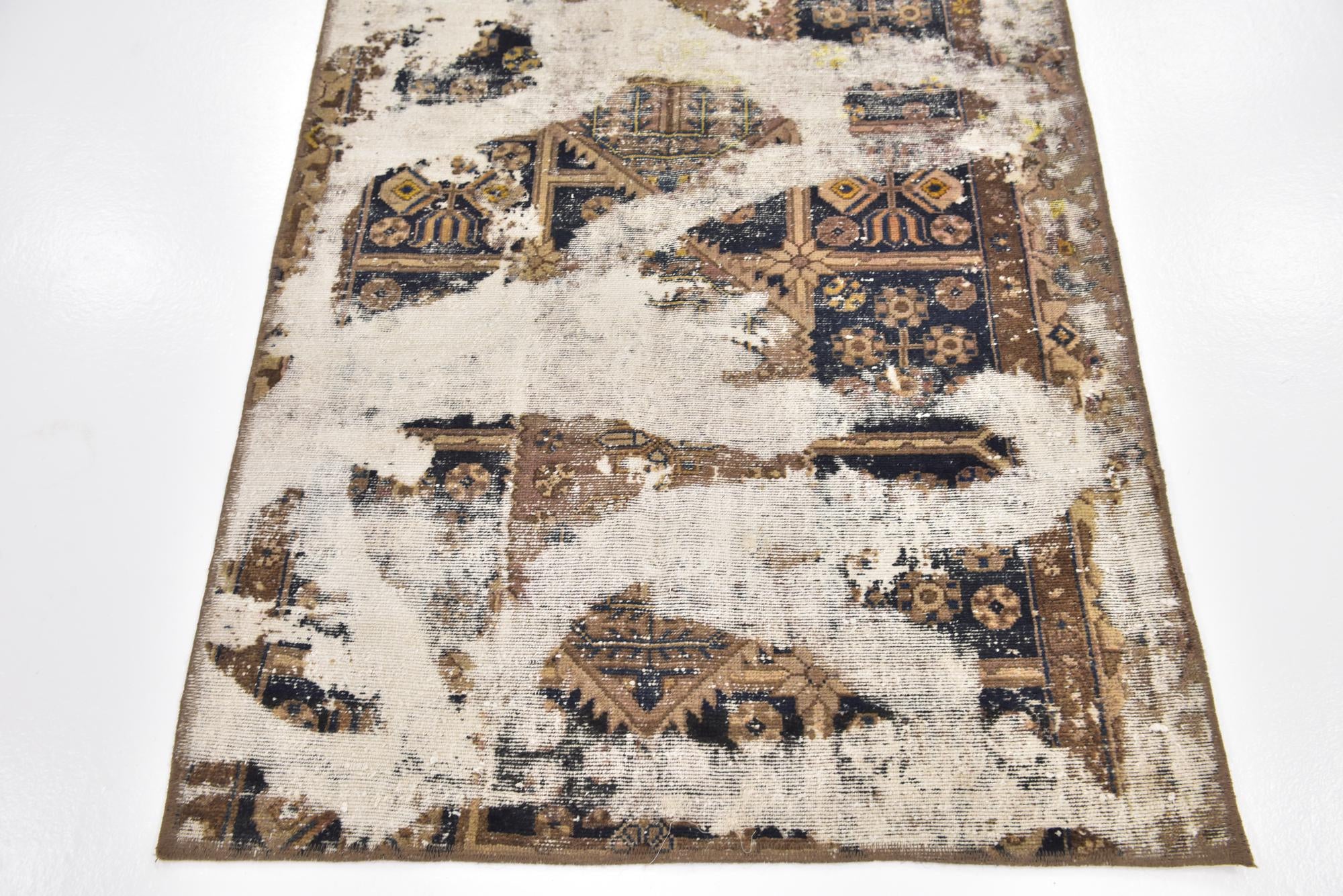 3' 3 x 6' Hand Knotted Ultra Vintage Persian Wool Rug