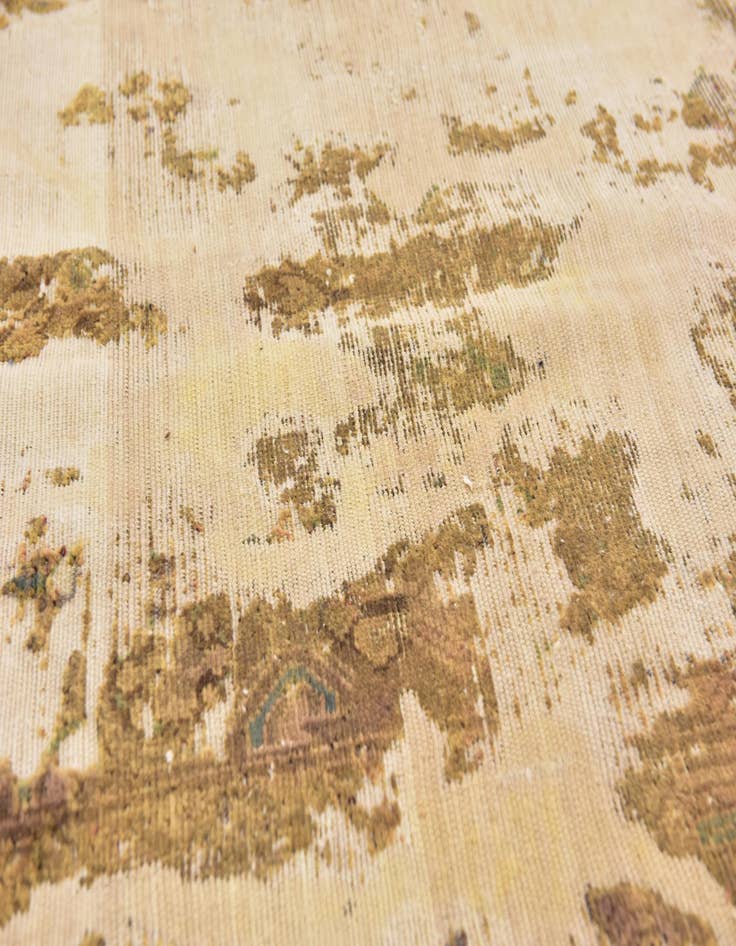 Detail image of 3' 2 x 5' 7  Hand Knotted Ultra Vintage Persian Wool Rug