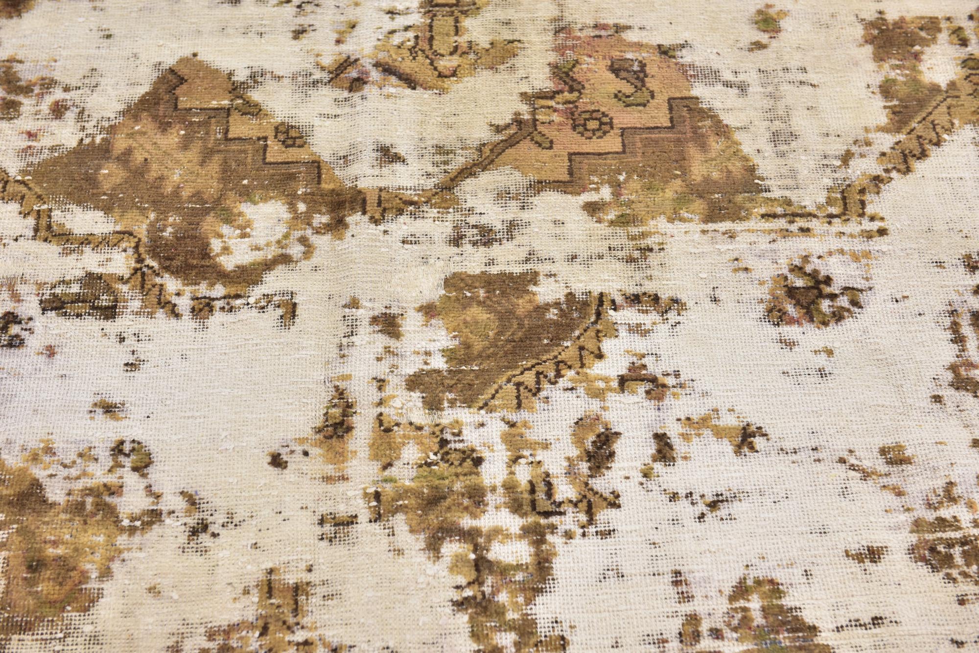 4' 8 x 6' 5 Hand Knotted Ultra Vintage Persian Wool Rug