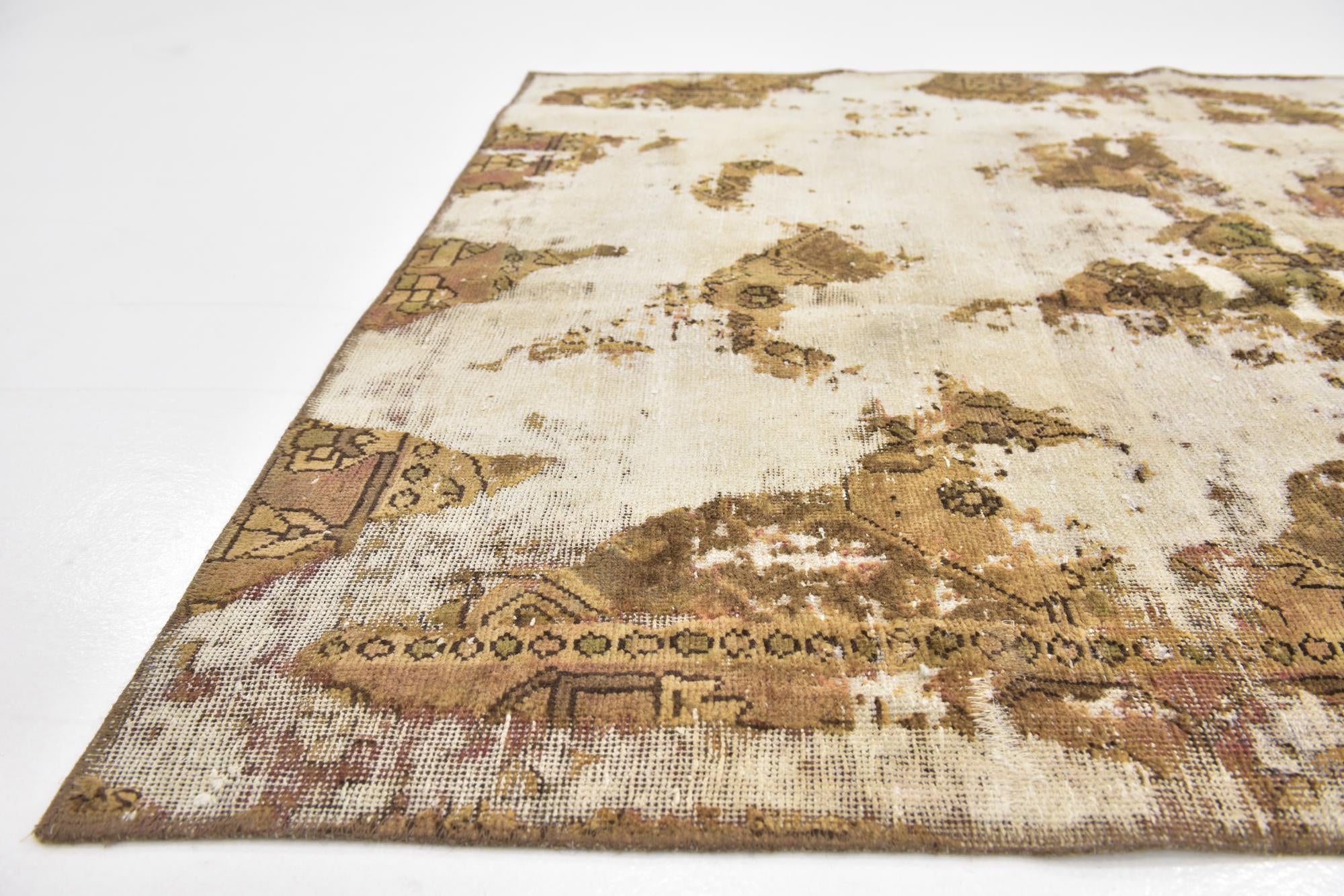 4' 8 x 6' 5 Hand Knotted Ultra Vintage Persian Wool Rug
