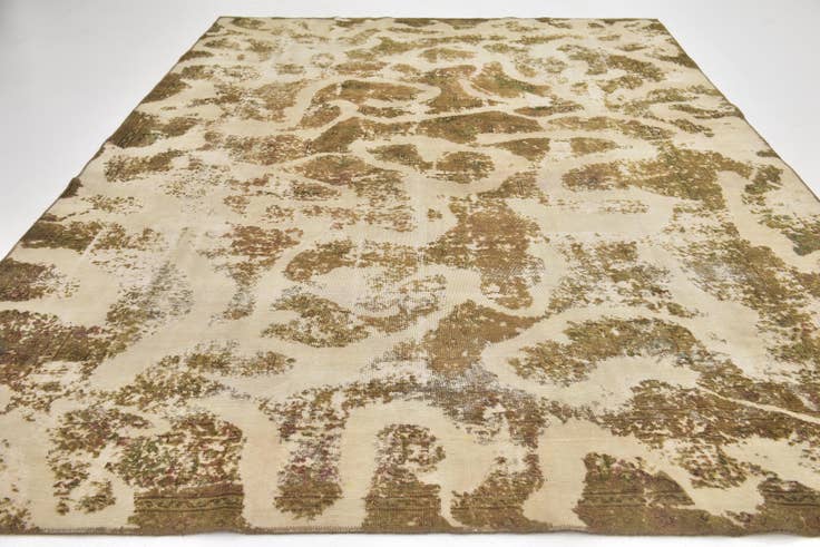 Detail image of 8' 6 x 12' Hand Knotted Ultra Vintage Persian Wool Rug