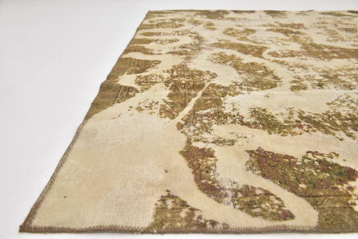 Detail image of 8' 6 x 12' Hand Knotted Ultra Vintage Persian Wool Rug