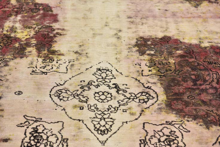 Detail image of 7' 3 x 10' 2 Hand Knotted Ultra Vintage Persian Wool Rug