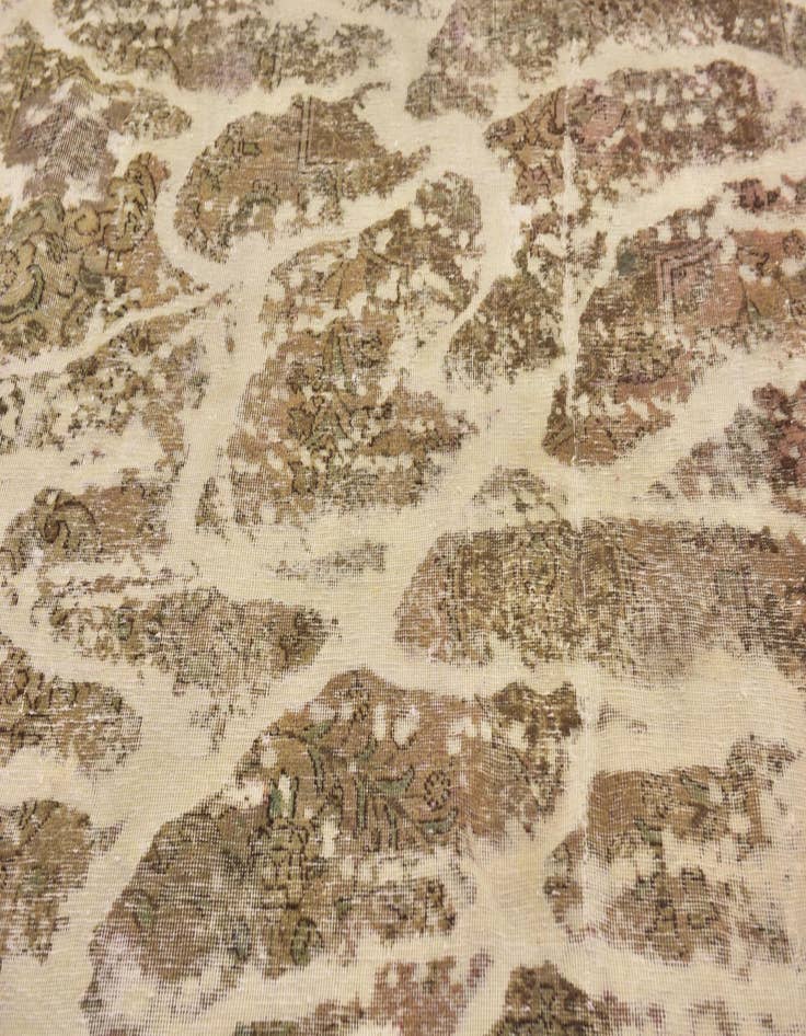 Detail image of 8' x 11'  Hand Knotted Ultra Vintage Persian Wool Rug