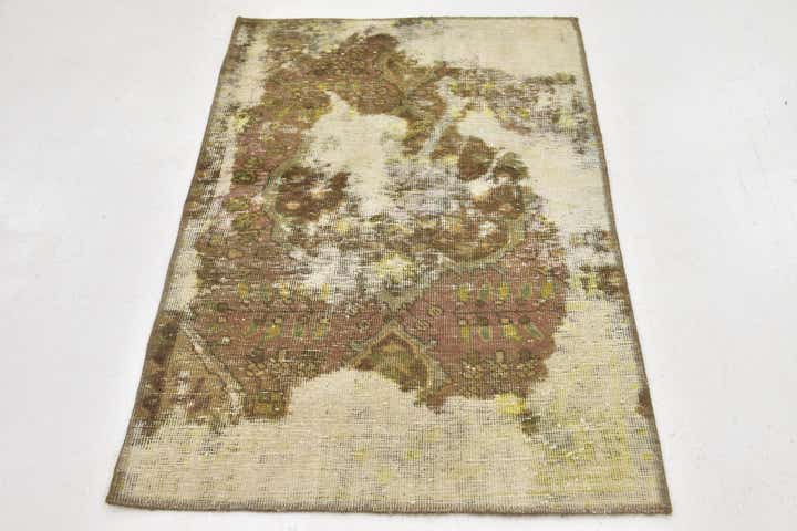 2' 10 x 4' 4 Hand Knotted Ultra Vintage Persian Wool Rug