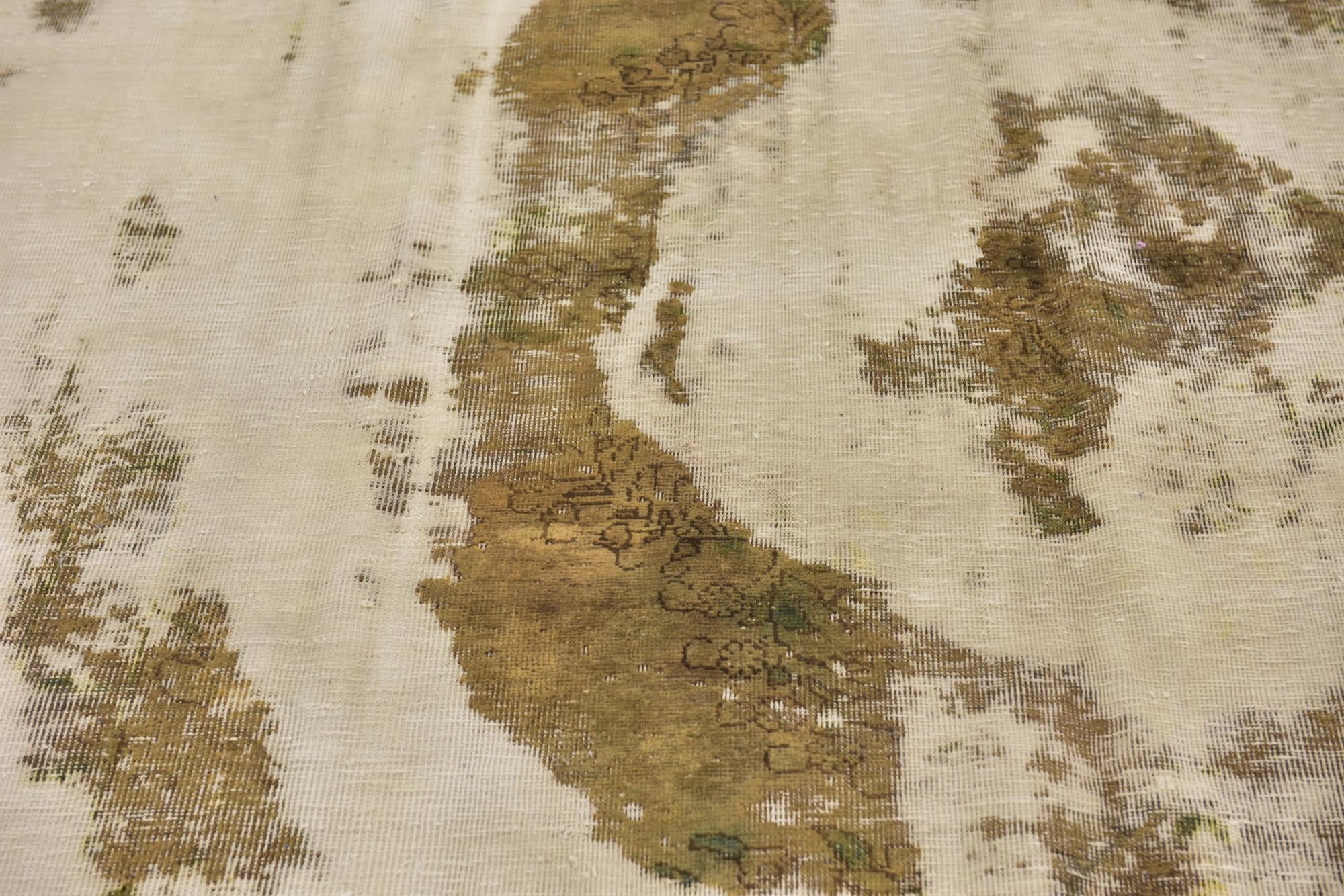 5' 6 x 7' 5 Hand Knotted Ultra Vintage Persian Wool Rug