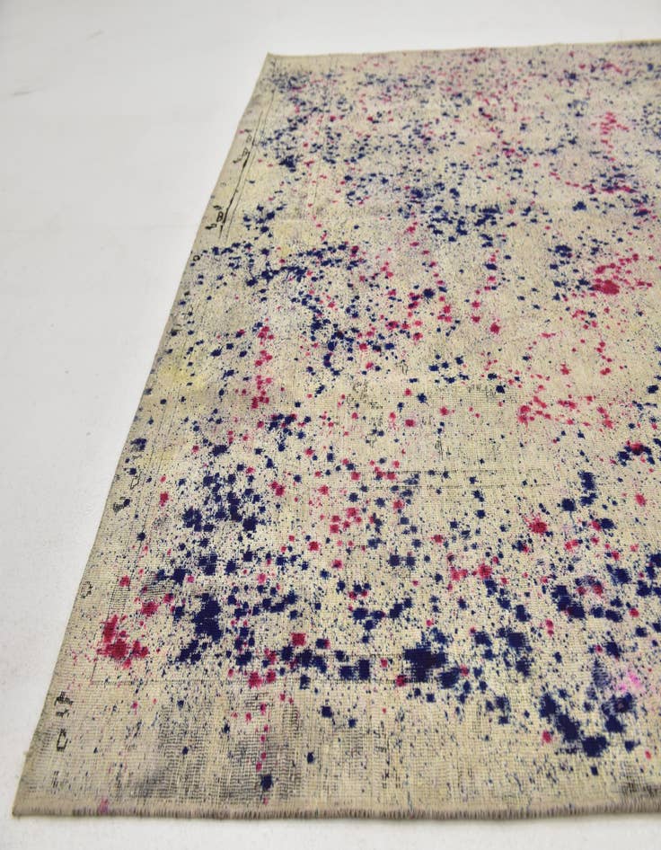 Detail image of 6' 10 x 9' 3  Hand Knotted Ultra Vintage Persian Wool Rug