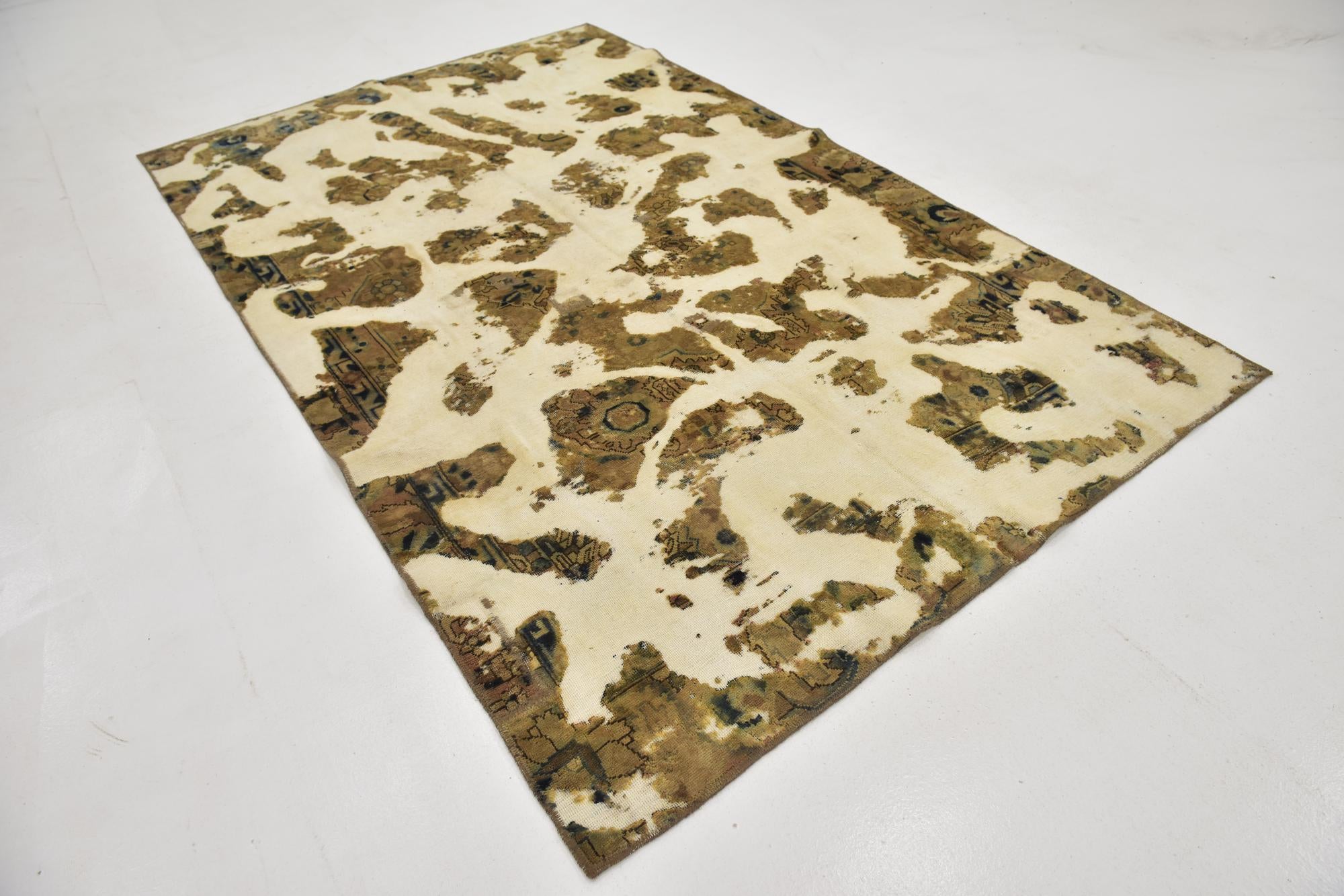5' 10 x 9' 3 Hand Knotted Ultra Vintage Persian Wool Rug
