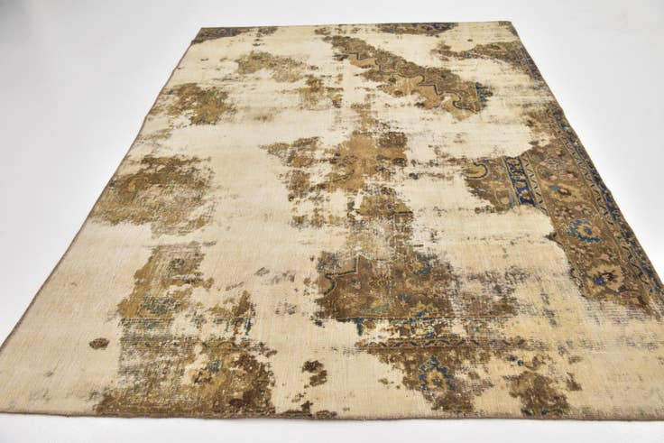 Detail image of 6' 8 x 9' 3 Hand Knotted Ultra Vintage Persian Wool Rug