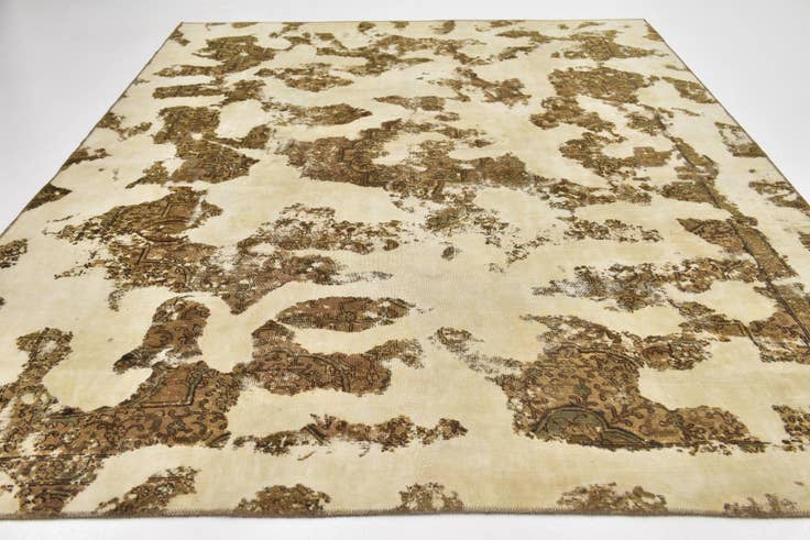 Detail image of 8' 6 x 11' 3 Hand Knotted Ultra Vintage Persian Wool Rug