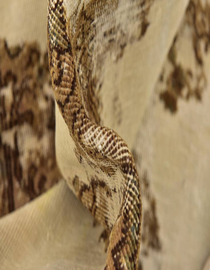 Detail image of 8' 6 x 11' 3  Hand Knotted Ultra Vintage Persian Wool Rug