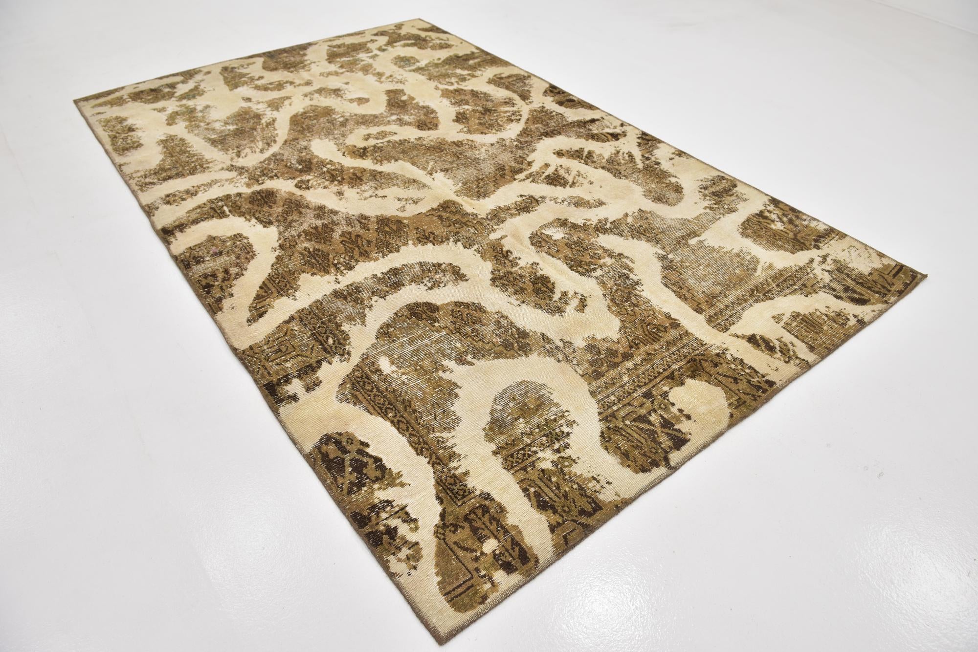 6' x 9' 7 Hand Knotted Ultra Vintage Persian Wool Rug