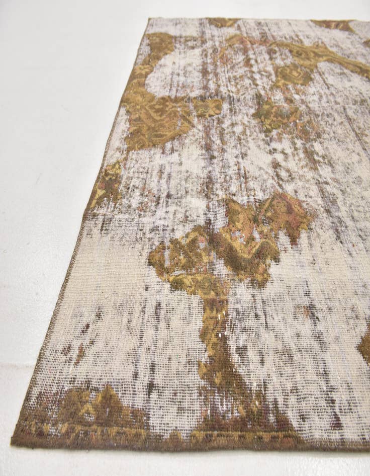 Detail image of 6' 6 x 7' 10  Hand Knotted Ultra Vintage Persian Wool Rug