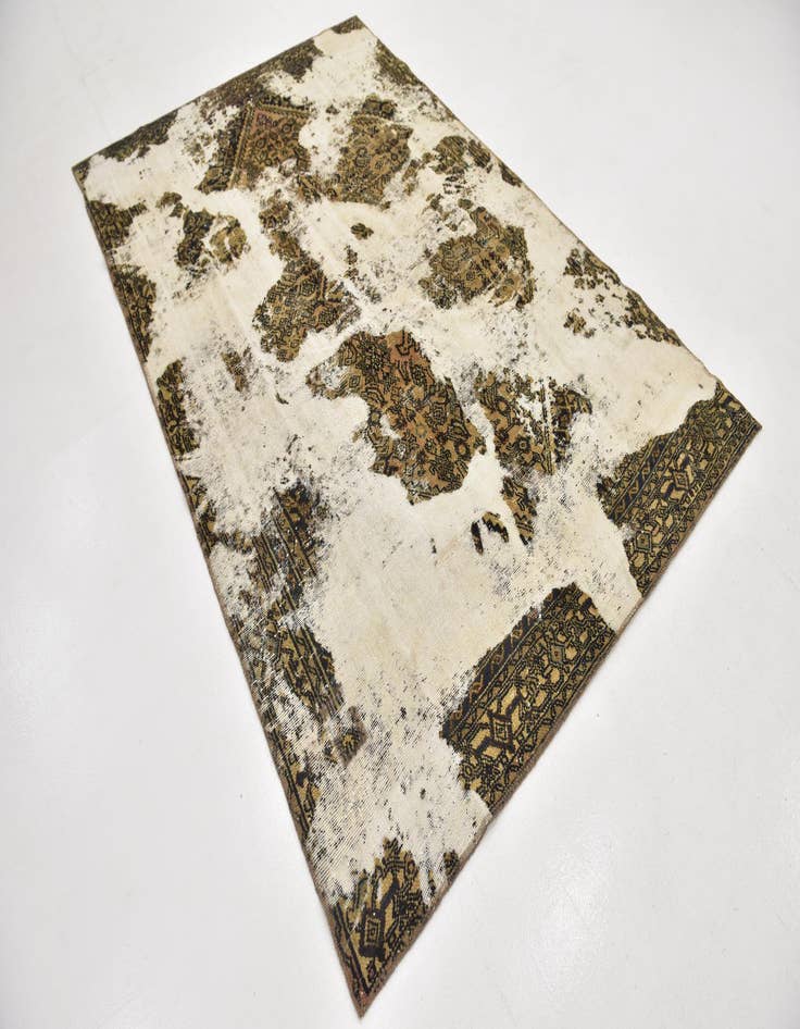 Detail image of 6' x 9' 4  Hand Knotted Ultra Vintage Persian Wool Rug