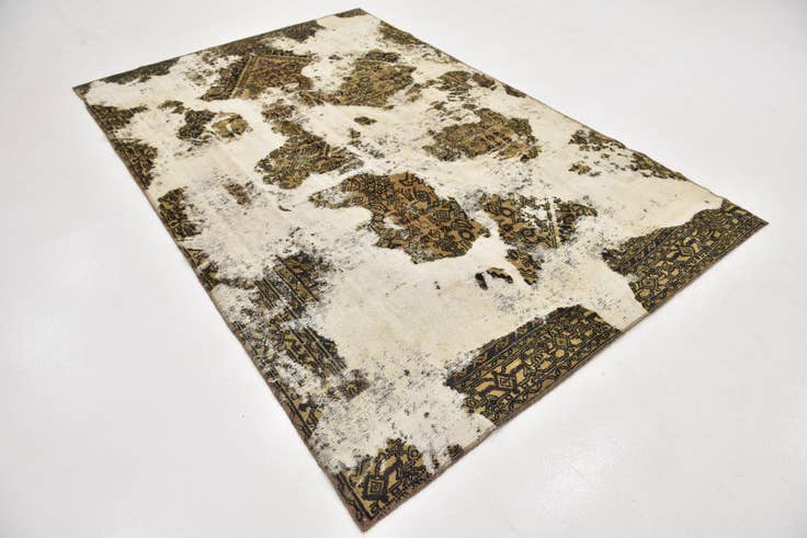 Detail image of 6' x 9' 4 Hand Knotted Ultra Vintage Persian Wool Rug