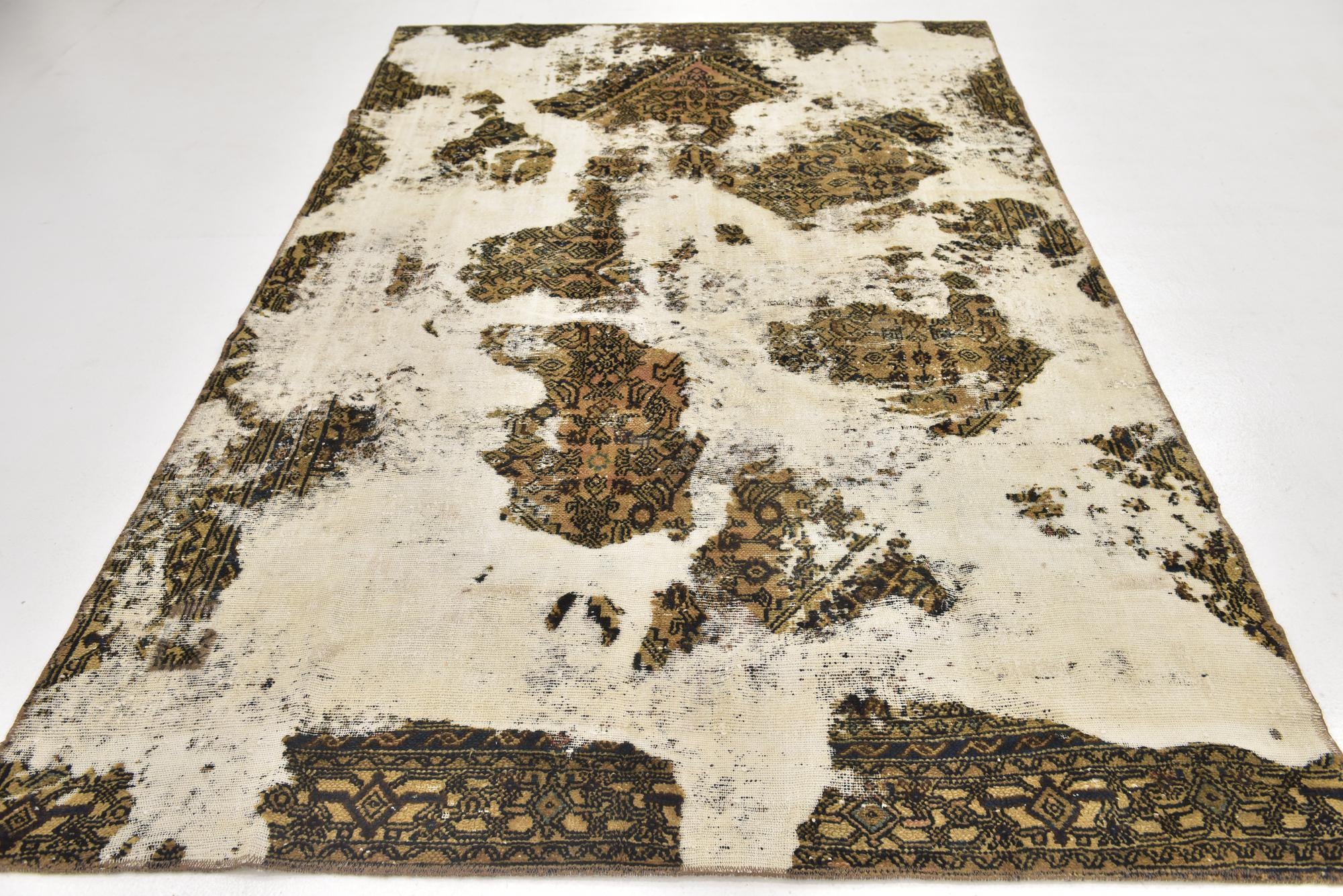 6' x 9' 4 Hand Knotted Ultra Vintage Persian Wool Rug